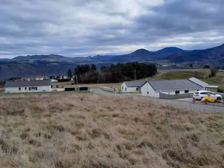 vente terrain 1142 m² à retournac (43130)  72 000 €