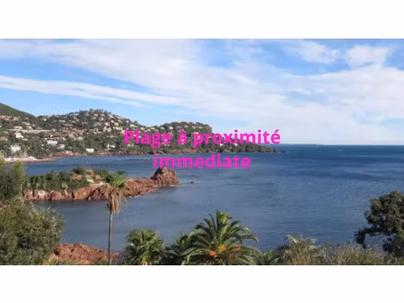 vente locaux professionnels 92 m² à le trayas (83530)  399 000 €