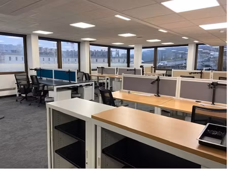 location locaux professionnels 118 m² à saint-cloud (92210)  2 852 €