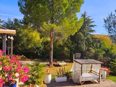 vente maison 7 pièces 181 m² grambois (84240)