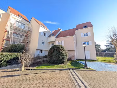vente appartement 3 pièces 69 m² à sucy-en-brie (94370)  250 000 €
