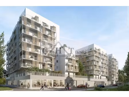 local commercial 177 m² a vendre ris orangis