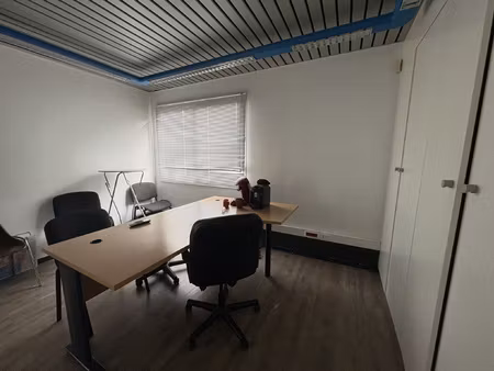 bureau 18m2 saint medard en jalles