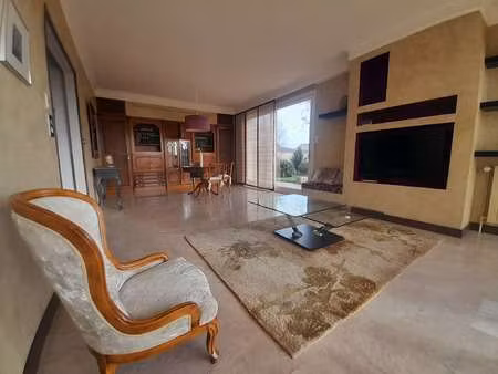 vente maison aux herbiers (85500) : à vendre / 162m² les herbiers