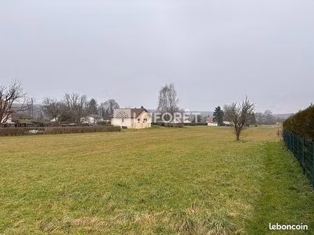 terrain 5 333 m² attigny
