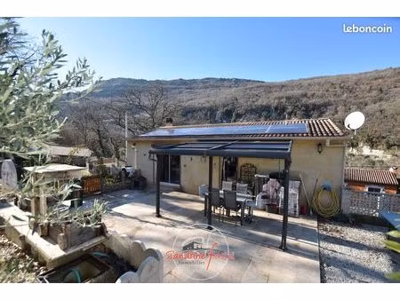 villa 4 pièces 105 m²