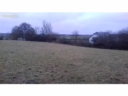 terrain 735 m² launois sur vence