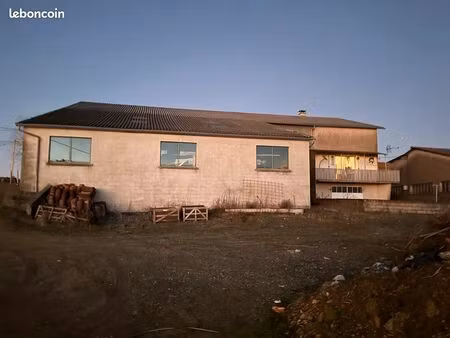 hangar + appartement