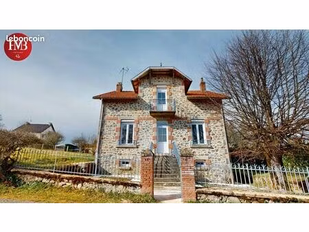 maison 125 m² lacapelle-viescamp