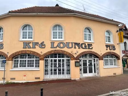 location restaurant bar