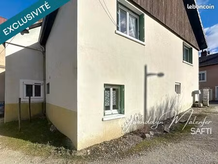 immeuble 188 m² mouchard