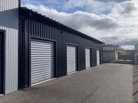 parking/box 4 m² mios