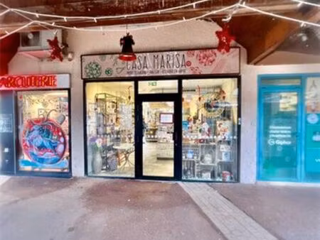 boutique 75 m² marolles en brie