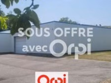 local industriel 300 m²