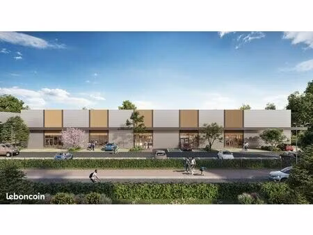 local commercial 575 m²