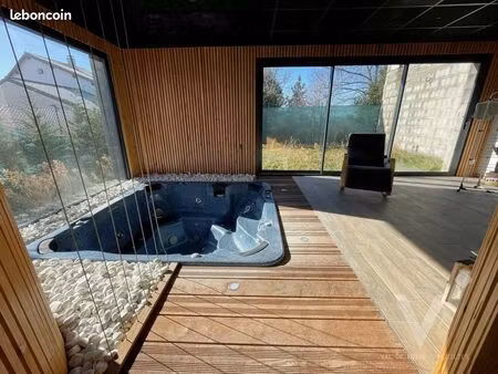 bureaux 220 m² les villettes