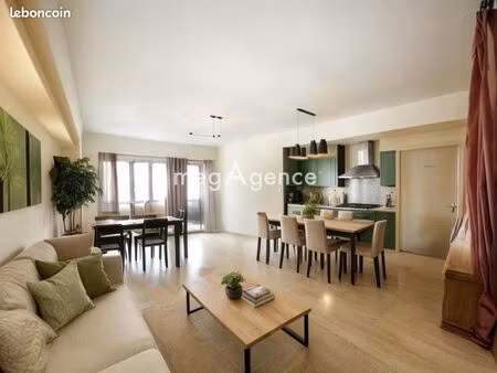 propriété 13 pièces 250 m²