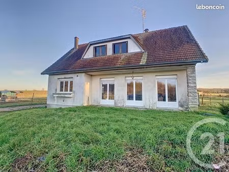 maison 4 pièces 117 m²