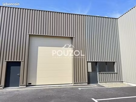 local d'activité 250 m²