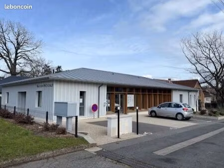 local pour médecin généraliste