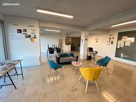 local commercial 186 m² segre en anjou bleu