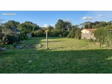 terrain 1330 m² maroeuil