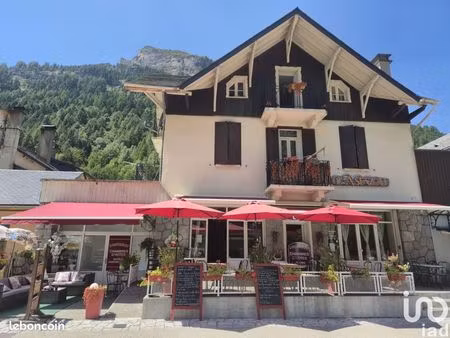 local 451 m² gavarnie