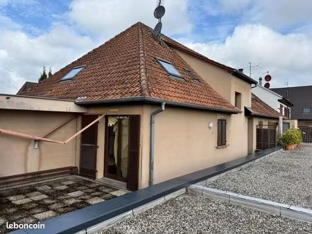 studio 1 pièce 25 m²