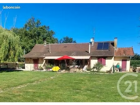 ferme 6 pièces 161 m²