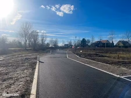 terrain 834 m² ottmarsheim