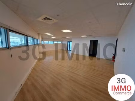 local commercial 159 m²