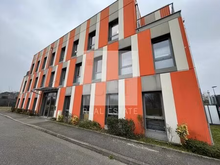location bureau 90 m² à francheville (69340)