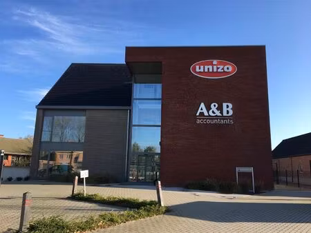 goed bereikbare kantoren vlakbij de e17 met all-in formule