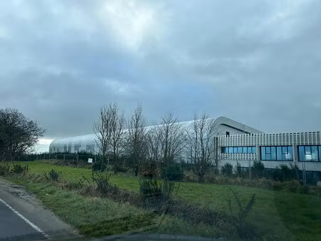 guipavas aéroport  local d'activité neuf de 3600 m2