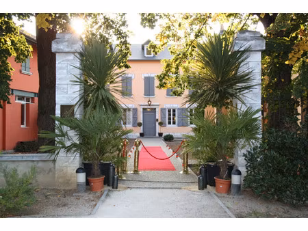 local professionnel à vendre semeac 12 pièce(s) 1051m2 799 000€