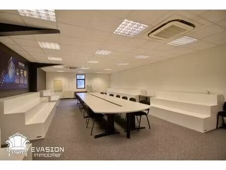 prestigieux bureau de 240 m2 en location - sallanches  france