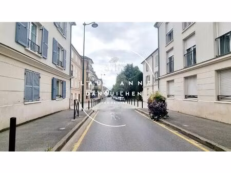 location garage 14 m² à taverny (95150)