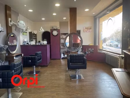 vente locaux professionnels 128 m² à gerardmer (88400)  55 000 €