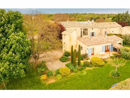maison simiane-la-rotonde 390 m² t-14 à vendre  795 000 €
