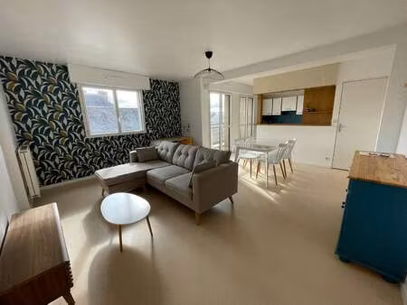 location appartement chambre meublé à saint-méen-le-grand (35290) : à louer chambre meublé