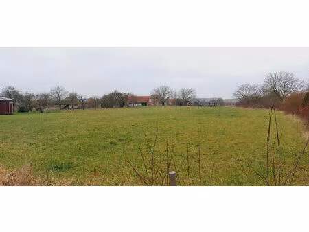 terrain chambley bussières 740 m2