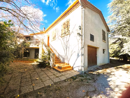 a vendre villa sur 2 300m2 alaigne