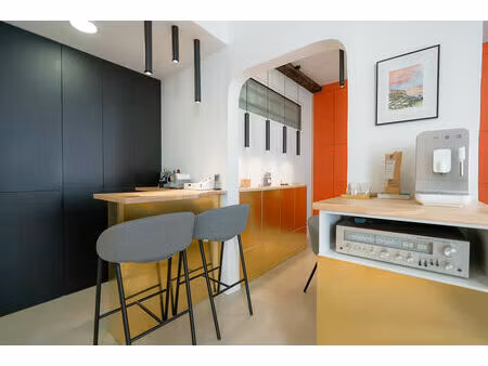 vente local commercial 25m2 cassis 13260 - 65000 € - surface privée