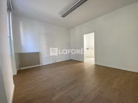location bureau 3 pièces 47 m² à agen (47000)