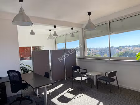 location commerce 3 pièces 73 m² à six-fours-les-plages (83140)