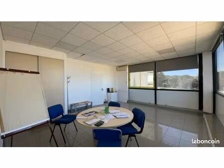 bureaux 28 m² peynier