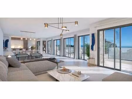 appartement contemporain avec terrasse et piscine eze (06)