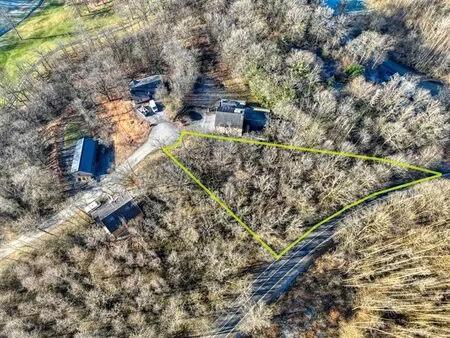 terrain à bâtir dans le lotissement du golf de durbuy