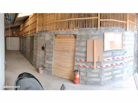 box de stockage / garde meuble chez particulier