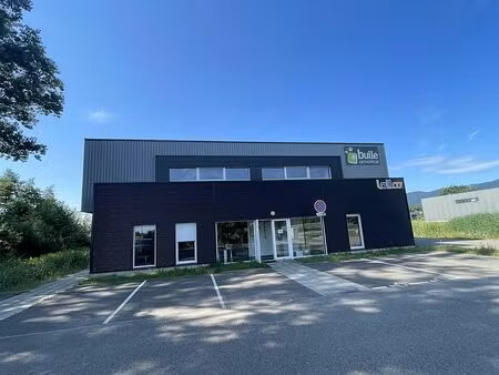 vente local d'activités issenheim 922 m²